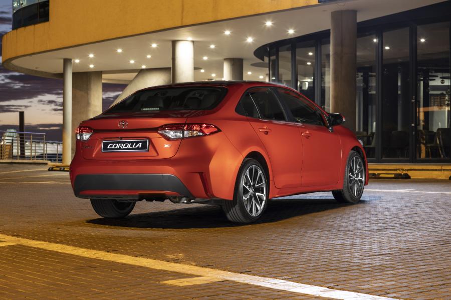  Toyota Corolla Sedan 2020 года  (ZA) (фото 17 из 40)